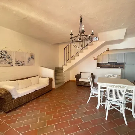 Lo Scirocco Tanca Piras * Nebida